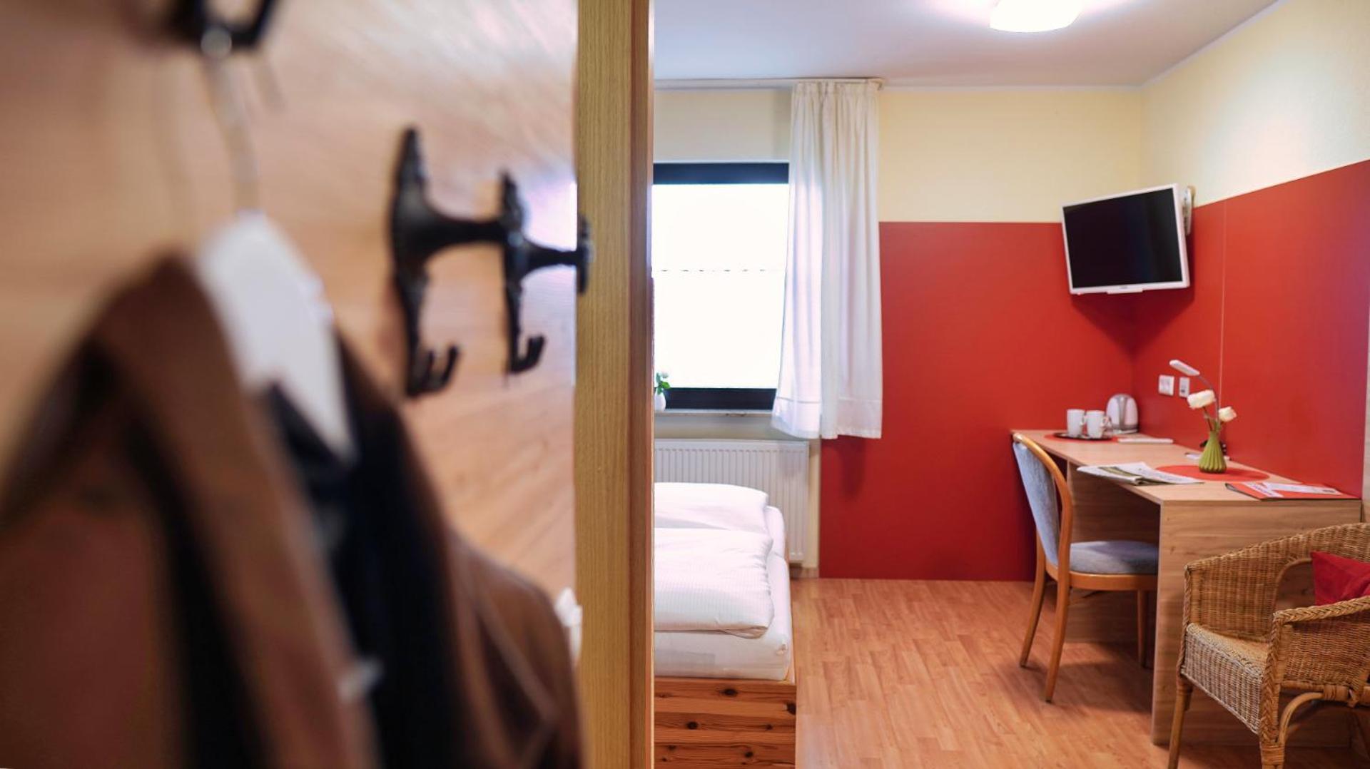 Hotel Schweizerhof Boebingen an der Rems Bagian luar foto