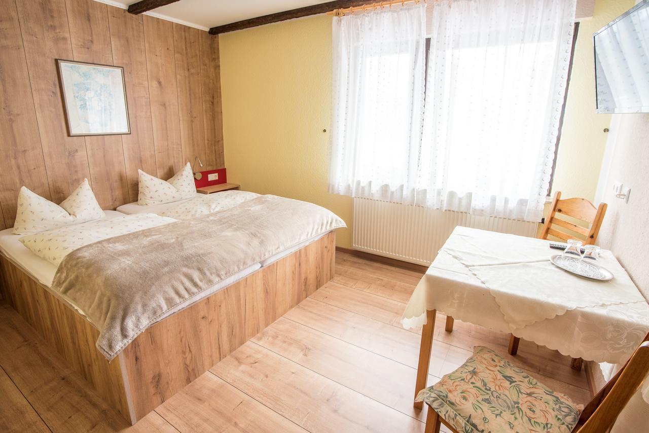 Hotel Schweizerhof Boebingen an der Rems Bagian luar foto