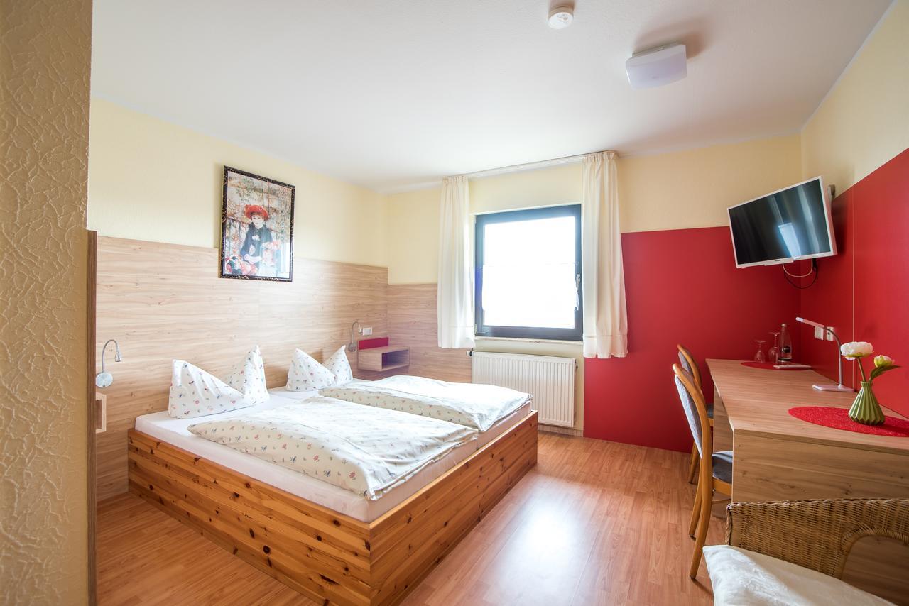 Hotel Schweizerhof Boebingen an der Rems Bagian luar foto